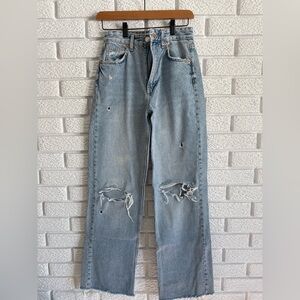 Zara Women's Straight Leg Jeans in Light Blue